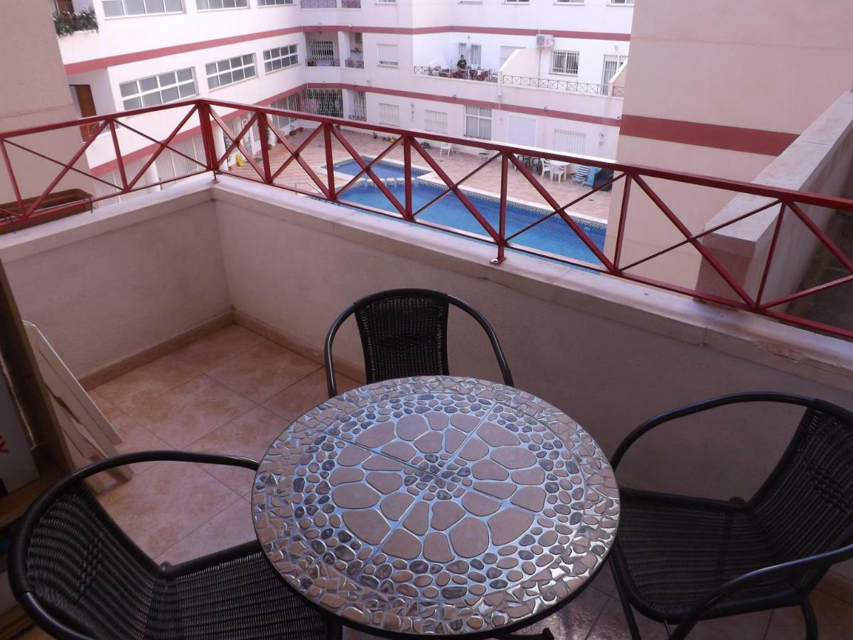 Appartement Nations Park Med Syndicate 6 à Torrevieja Extérieur photo